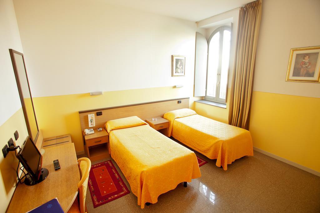 Master Hotel Castelvetro Piacentino Rom bilde