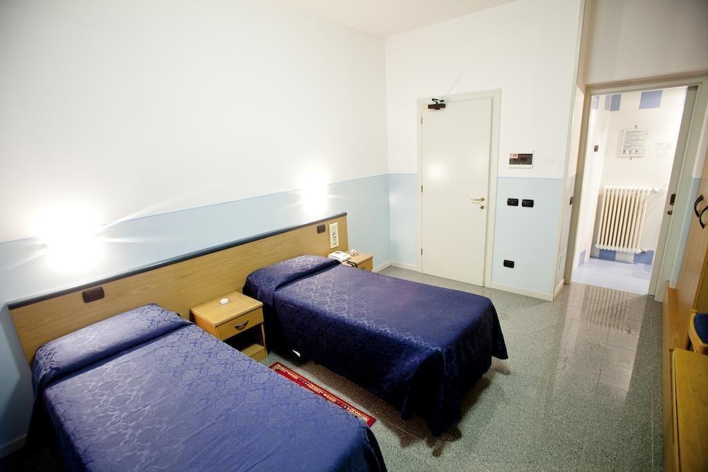 Master Hotel Castelvetro Piacentino Eksteriør bilde